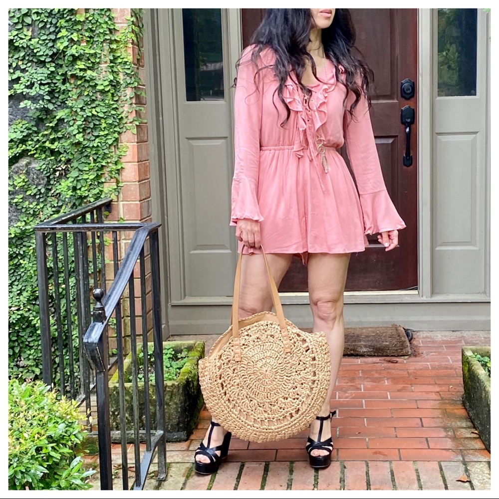 ROSE CHIC LACE UP ROMPER - Picture 5 of 8